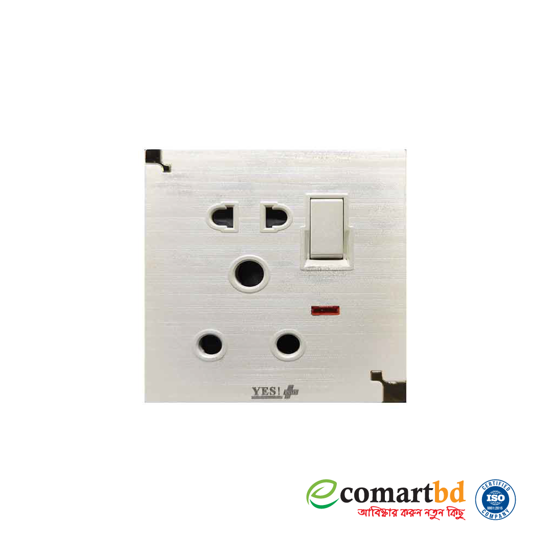 3-Pin AC Socket