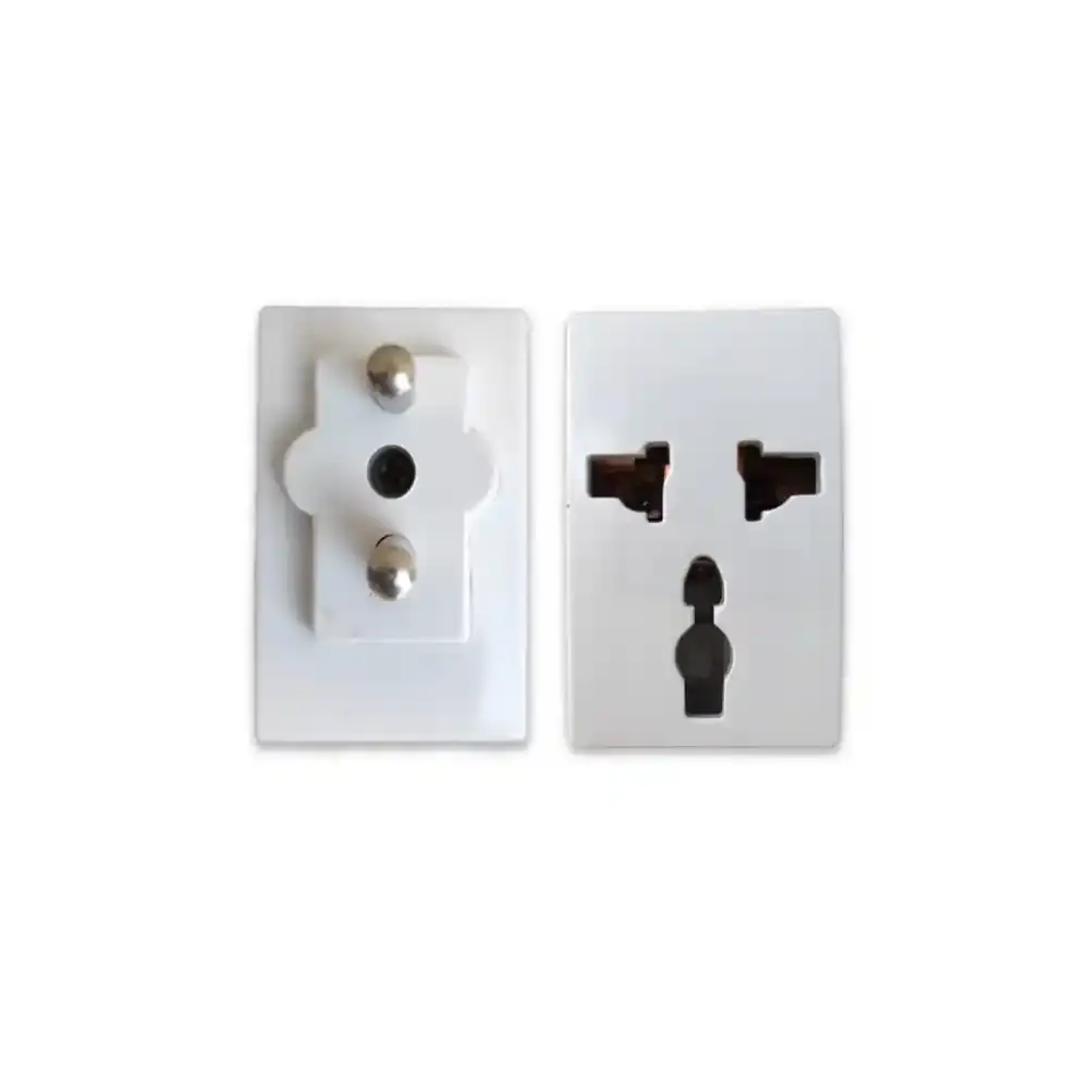 Clean Travel Multi Adapter/Socket